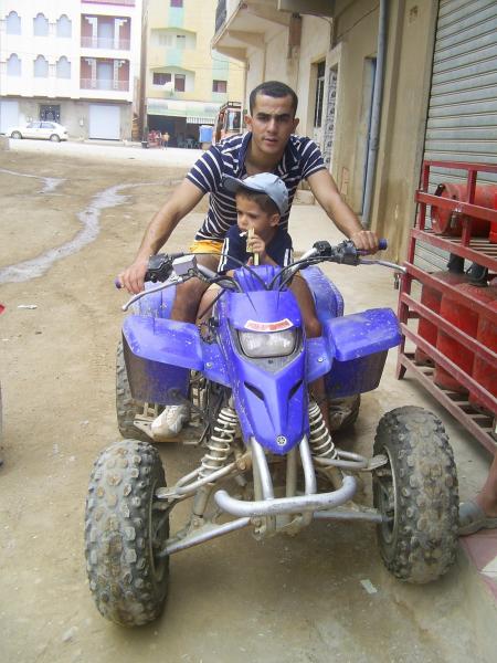 une  des rues  de crna.